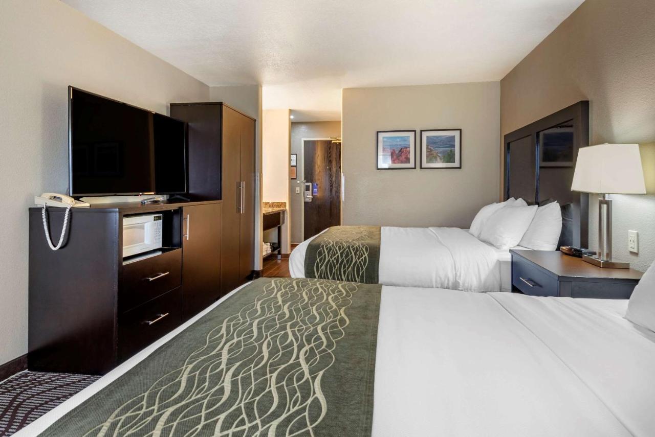 Comfort Inn & Suites Фрута Екстер'єр фото