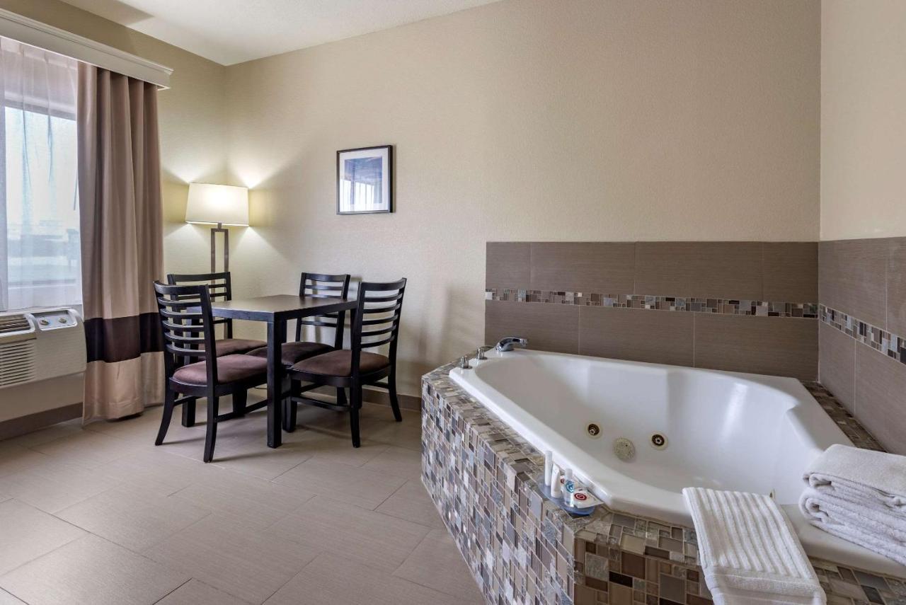 Comfort Inn & Suites Фрута Екстер'єр фото
