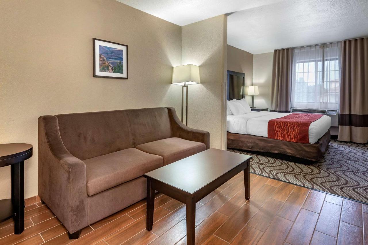 Comfort Inn & Suites Фрута Екстер'єр фото