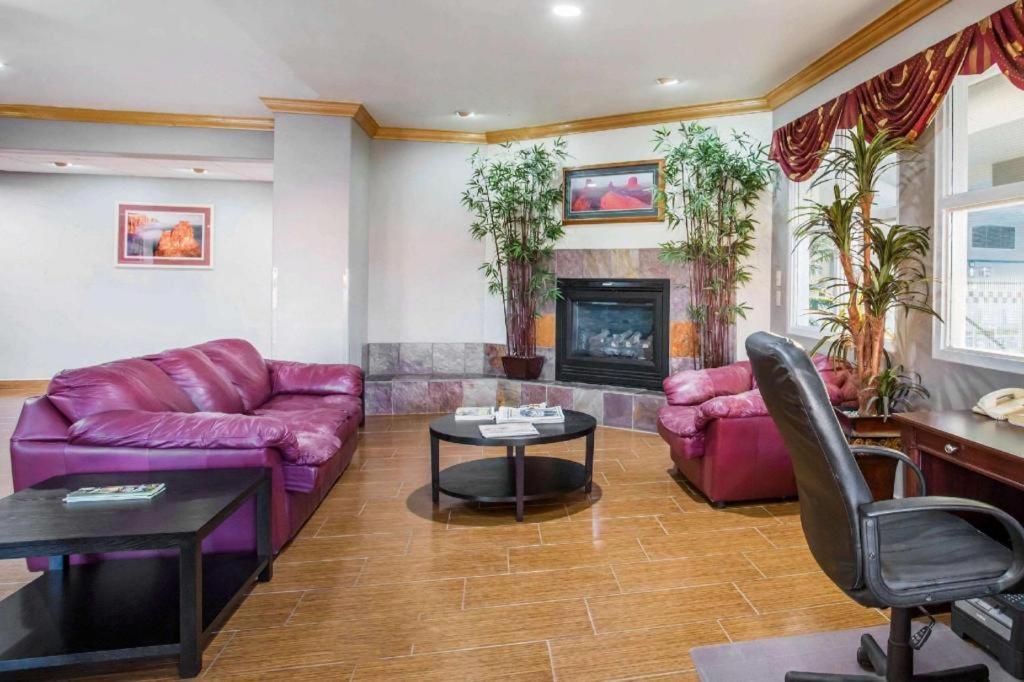 Comfort Inn & Suites Фрута Екстер'єр фото